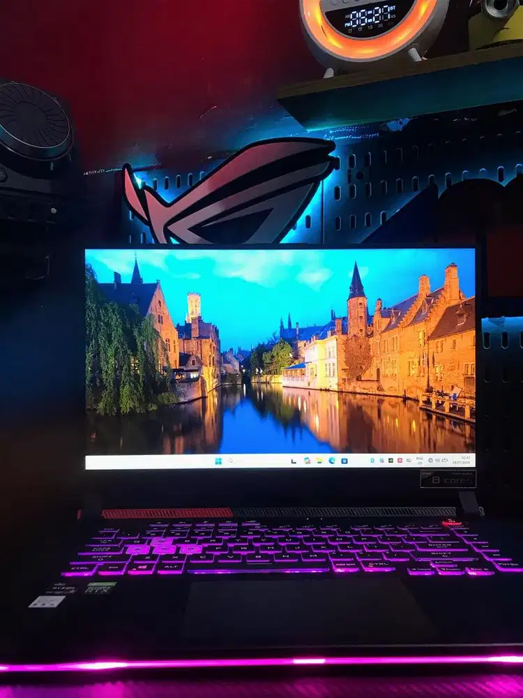 Asus ROG Ryzen 7 5800/16G/512Nvme/RTX 3050/15,6 ips 144HZ/win 11 ohs