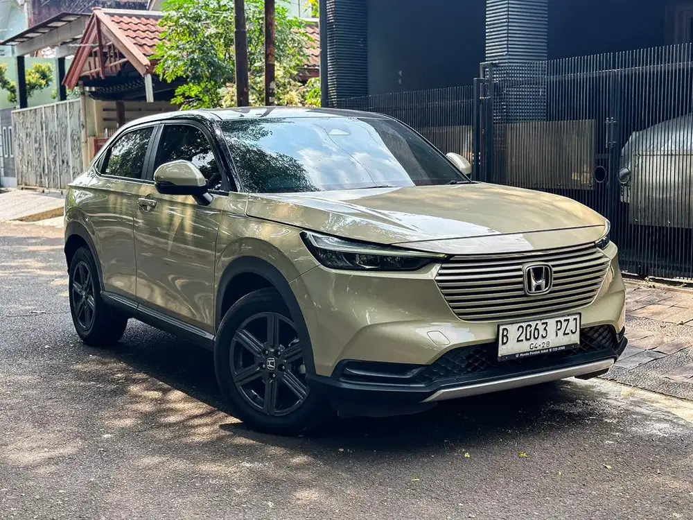 HRV E Matic 2023 Sand Khaki Istimewa [Tdp 35 jt] [Low KM 49-rb]