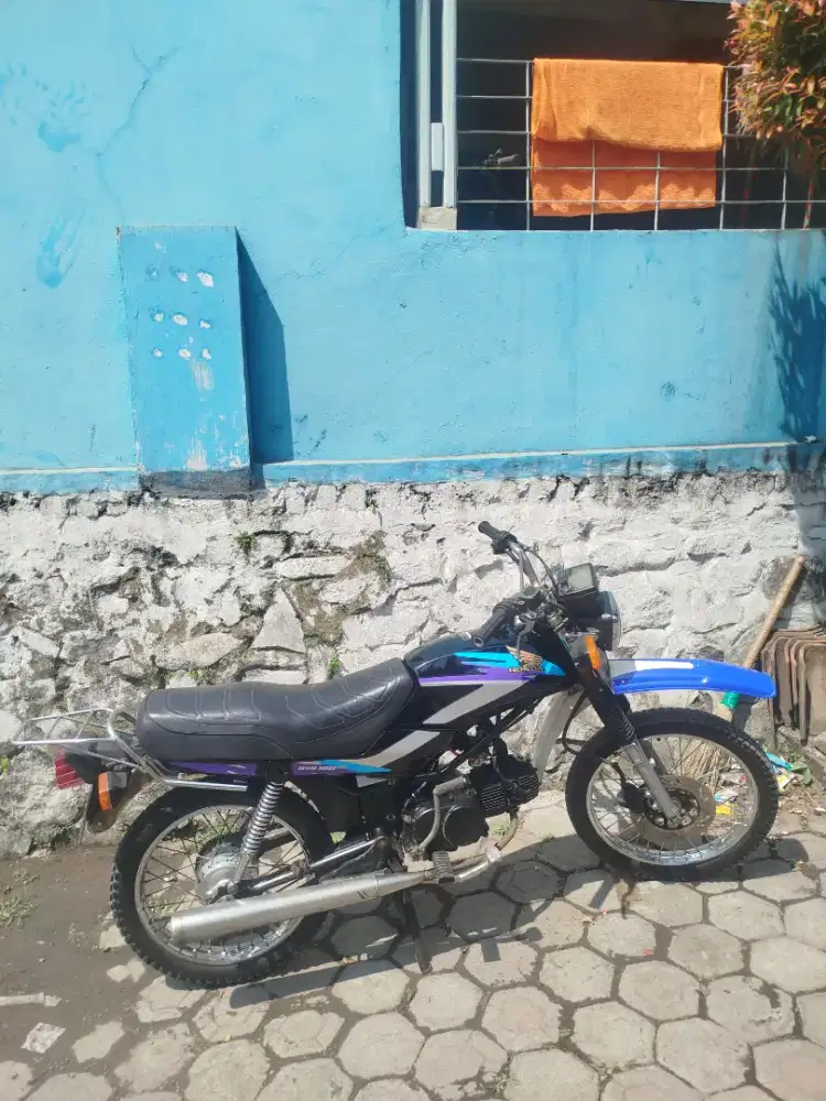 Honda Win 100 Plat D Kumplit Perorangan