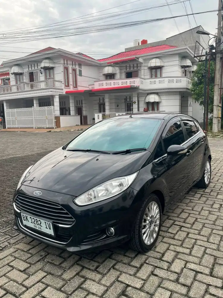 Ford Fiesta 1.5 AT Tahun 2013 Odometer 76.997