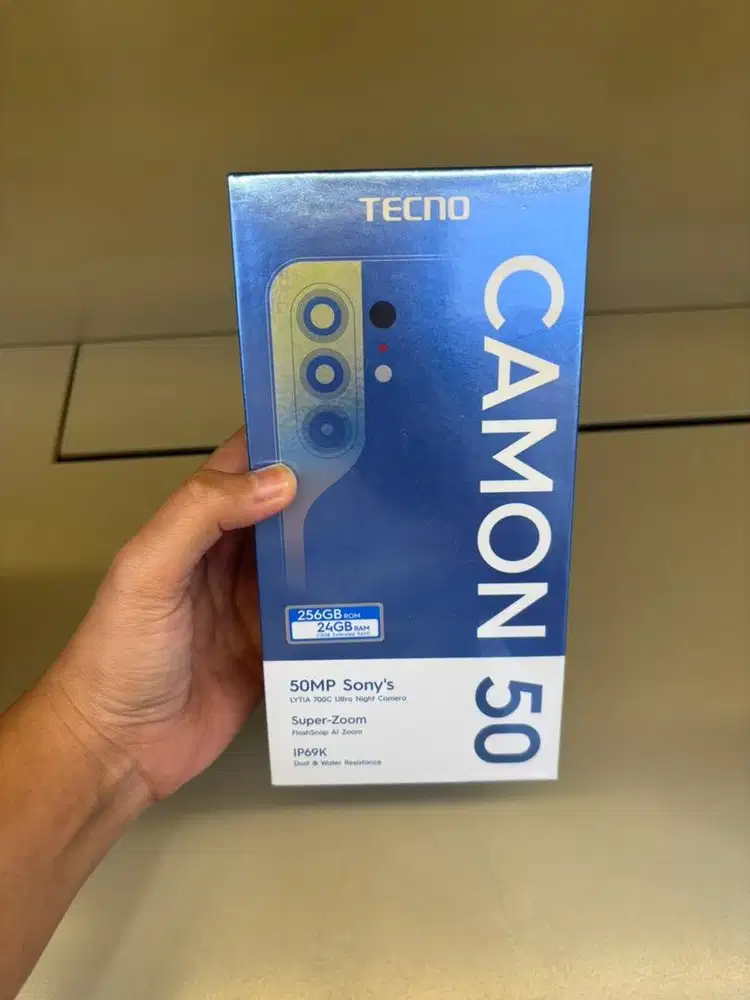 Tecno camon 50 hitam