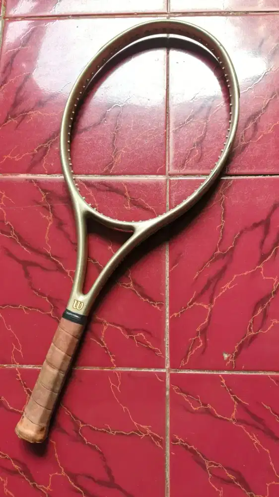Raket Tennis Wilson Old