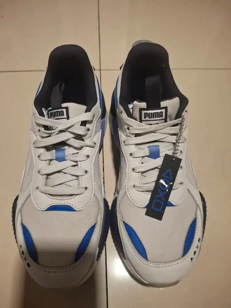 PUMA X Playstation size 37 with box