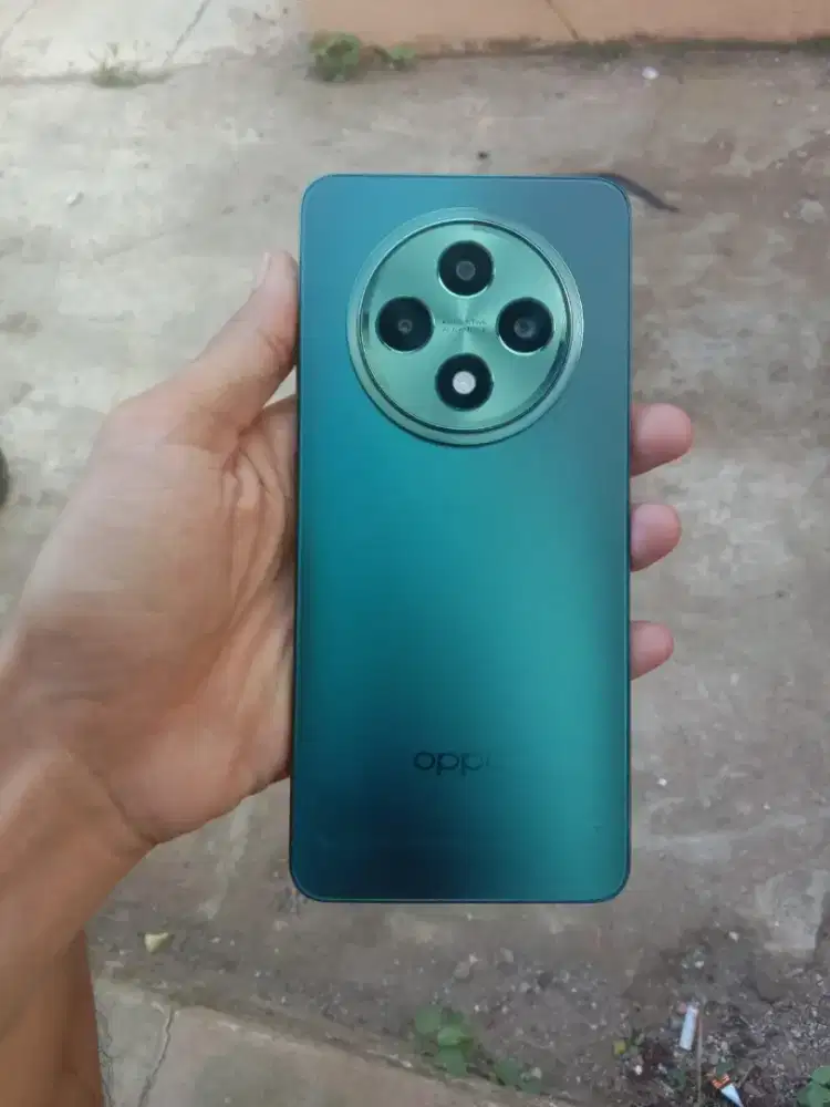 Oppo Reno 12f 4G 8/256gb