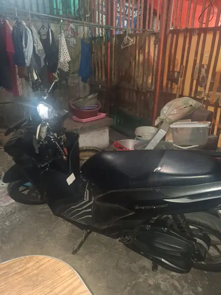 Honda Vario 125 CBS ISS 2020 Matte Black
