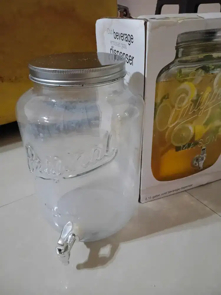 Delicia dispenser minuman Tin