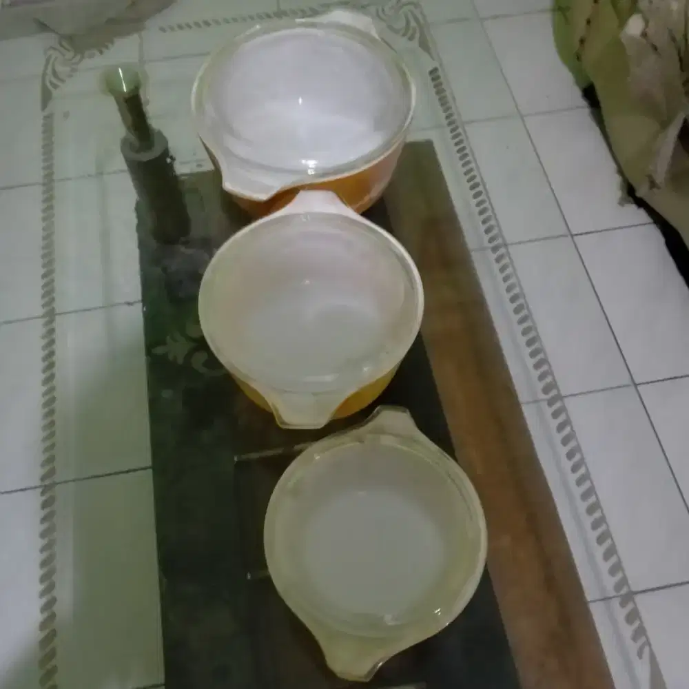 satu set pyrex mangkuk sayur asli