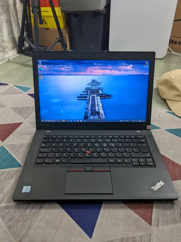 Laptop Lenovo Thinkpad T460 (8/256) bisa antar