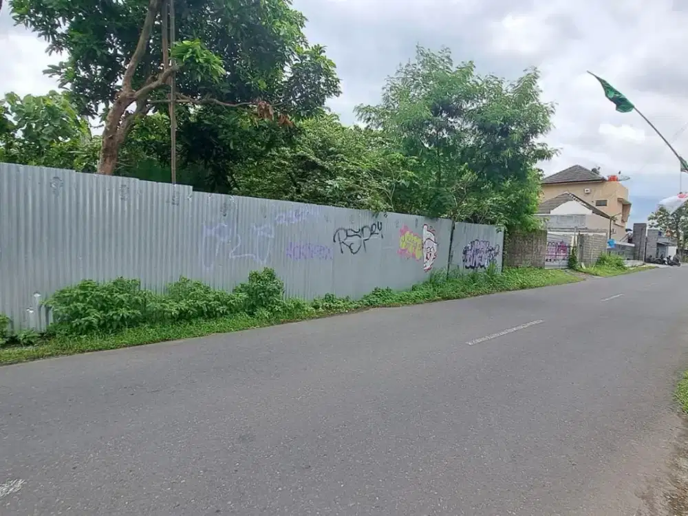 Disewakan Tanah Seluas 1518 Meter Persegi Lokasi Strategis Gamping Sleman.