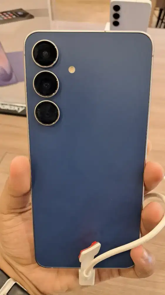 Samsung Galaxy S25 FE