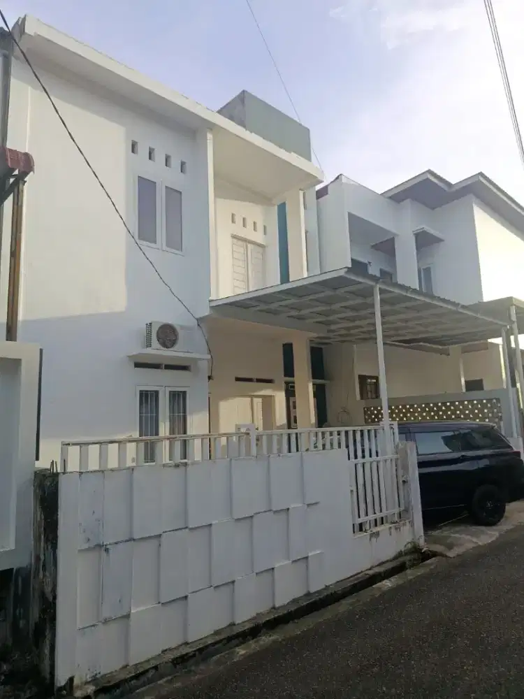 Disewakan Rumah 2 Lantai – Desa Lam Ara, Blkng Kantor Camat Banda Raya