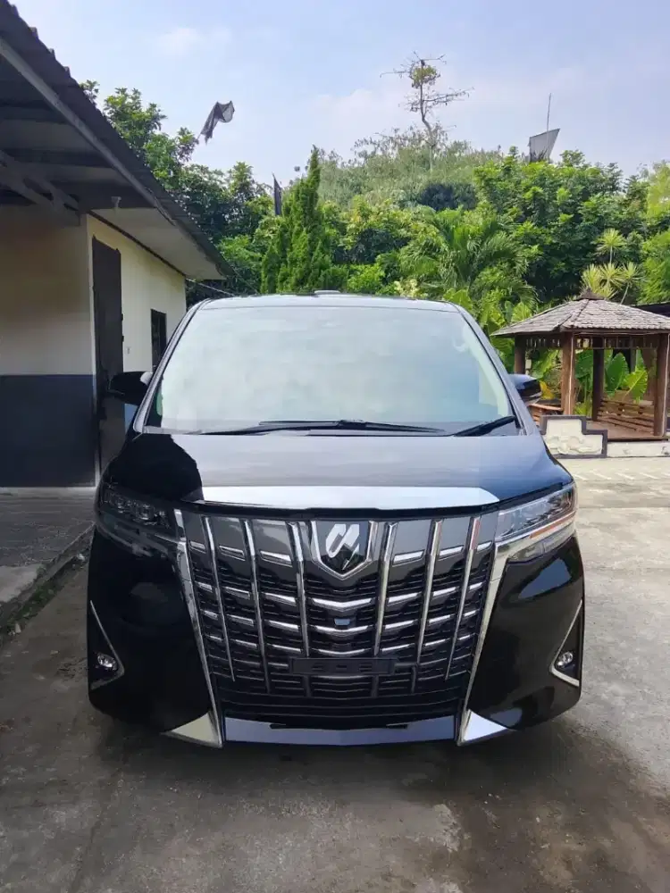 Alphard 2.5 G AT 2022