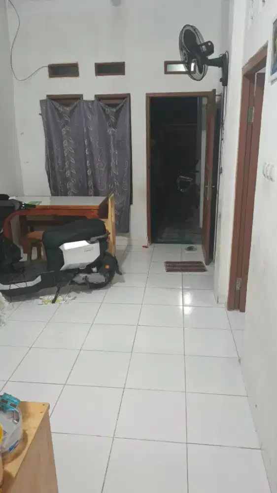 KAMI MEMBUTUHKAN YANG BERSIHIN RUMAH, GAJI 700RB/BULAN