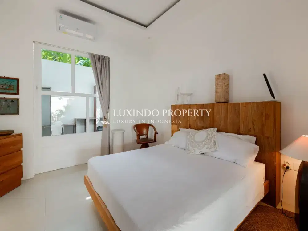 DISEWAKAN TAHUNAN VILLA DENGAN 2 KAMAR TIDUR DI KUNTI, SEMINYAK - Thumbnail 10