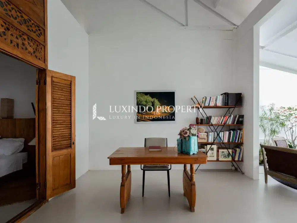 DISEWAKAN TAHUNAN VILLA DENGAN 2 KAMAR TIDUR DI KUNTI, SEMINYAK - Thumbnail 9