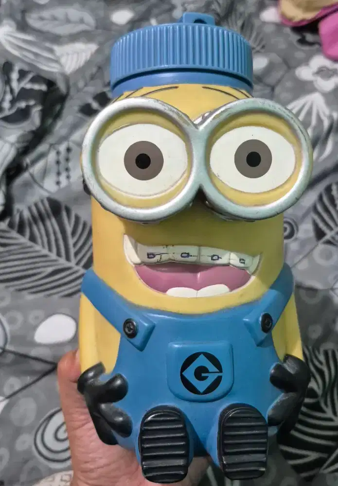Botol Minum Minion