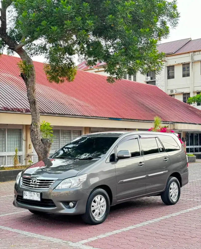 Toyota Kijang Innova 2012 G AT DIESEL
