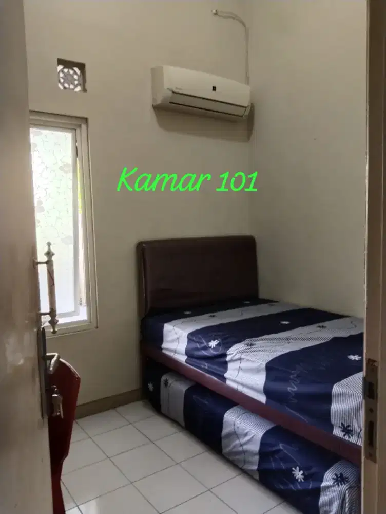 KOST PUTRI GRIYA PURI