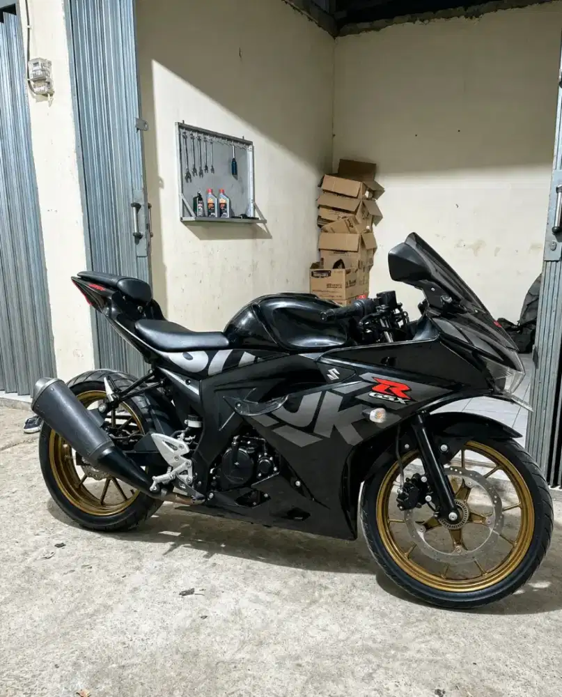 SUZUKI GSX-R 150