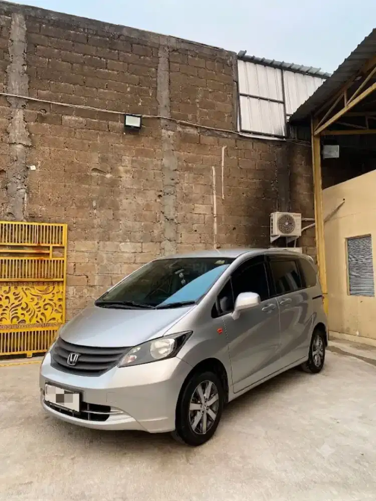 Honda Freed AT 2012 Type SD