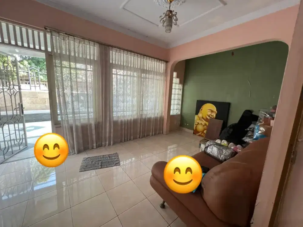 Rumah di Taman Surya 2, Hadap Barat Daya, Lingkungan Aman, Lokasi Strategis, Kondisi Siap Huni