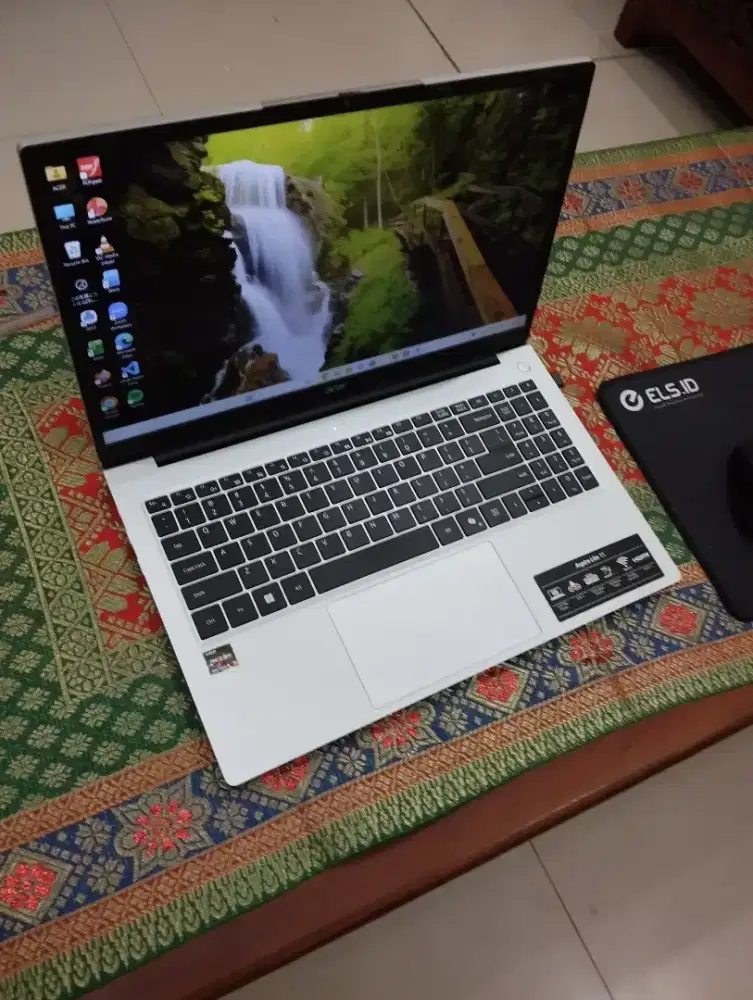 Acer aspire lite 15