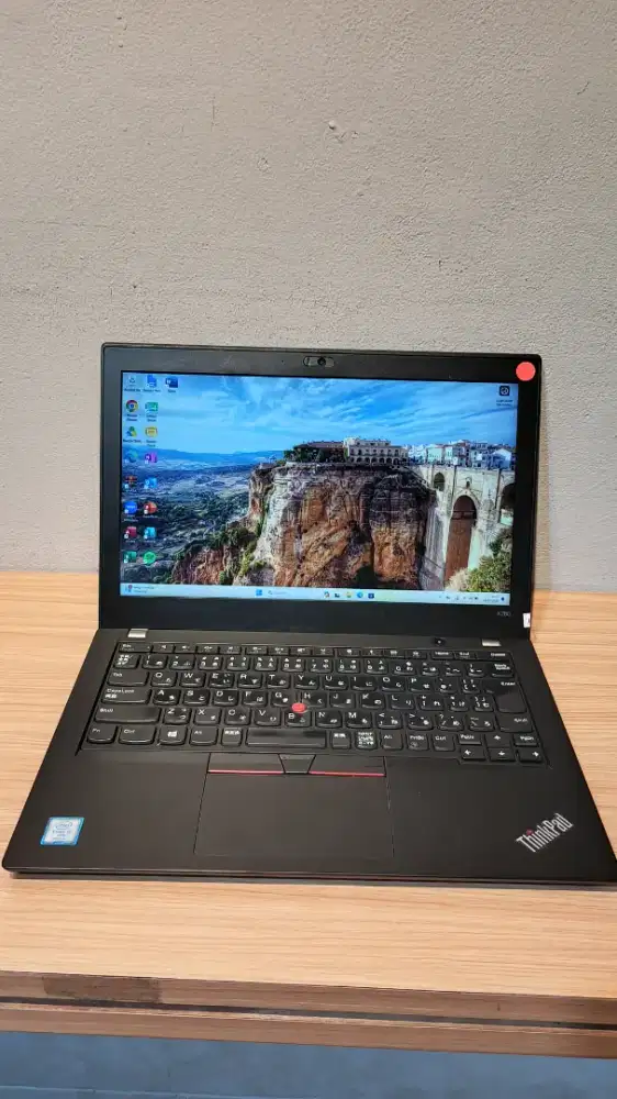 Laptop Scond Lenovo Thinkpad X280 TS