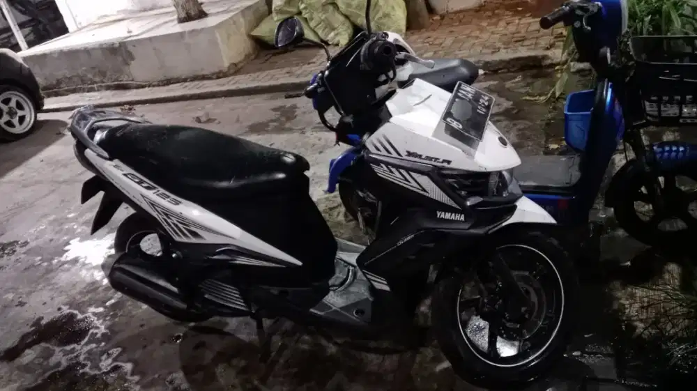 Dijual apa adanya Yamaha Xeon GT 125 2014 Normal ss komplit