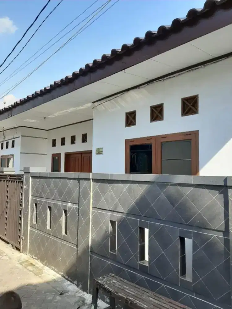 Disewakan Rumah 2 Kamar Tidur