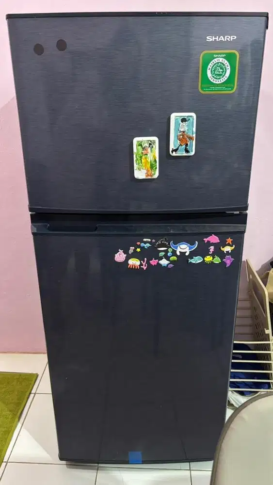 Kulkas 2 Pintu Sharp (Minus Bocor Freon/Kompresor)