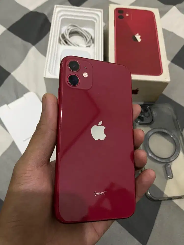 Dijual iPhone 11 64gb sinyal all operator
