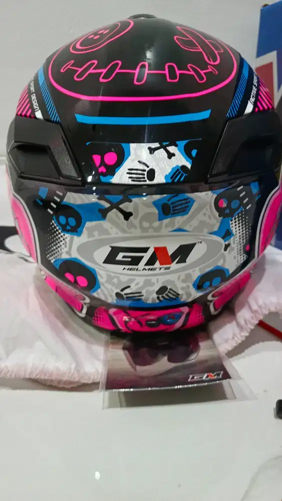 HELM GM MOTIF VOODOO SIZE L