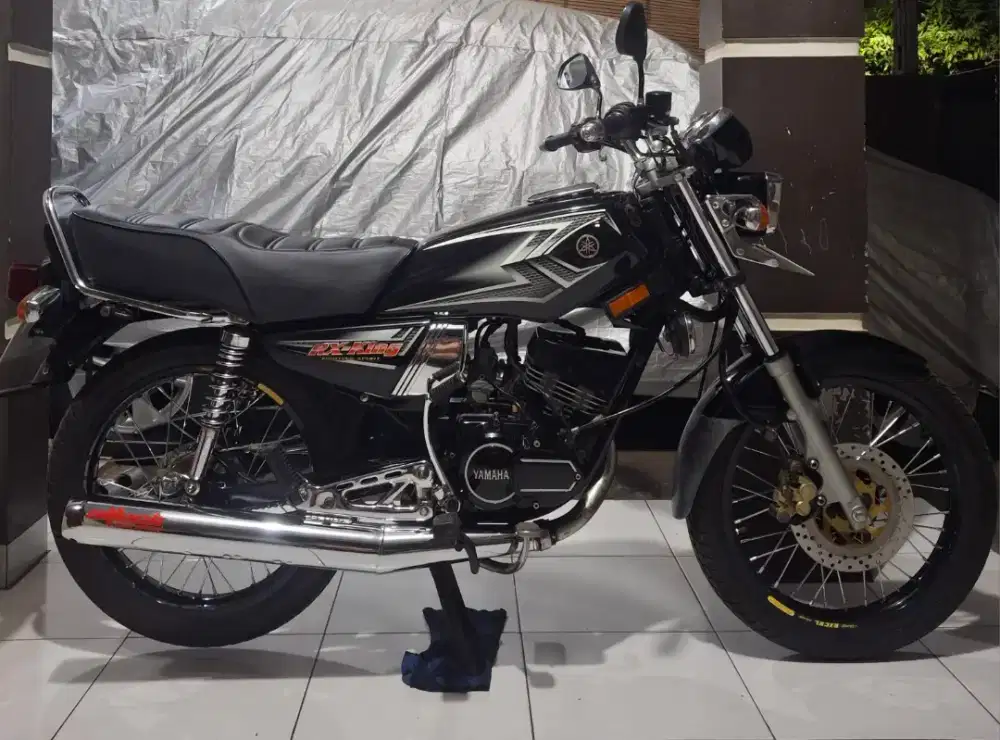 RX-KING 2004 black mamba