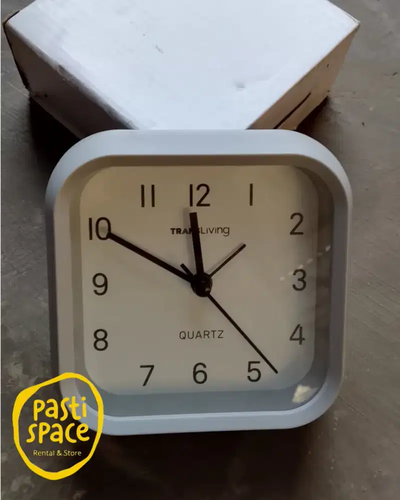 Jam weker jam meja , jam alarm