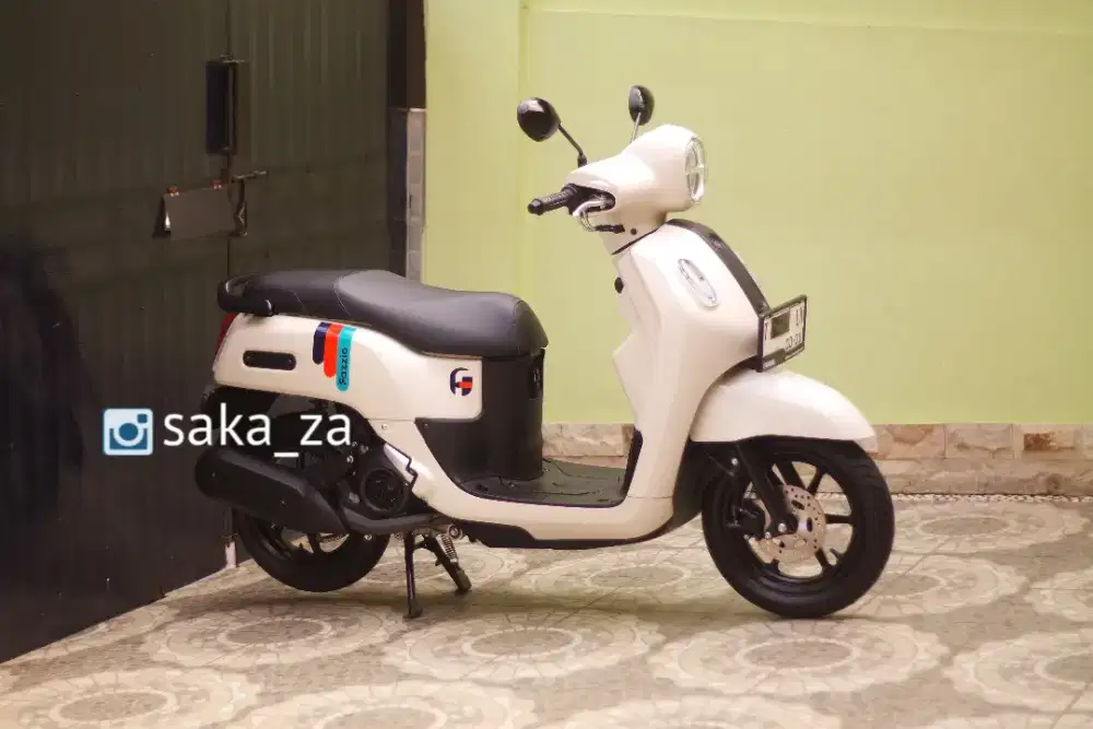 ( Baru 4 Bulan , Km 4 Ribu ) KEYLESS , Yamaha Fazzio 2026 Hybrid