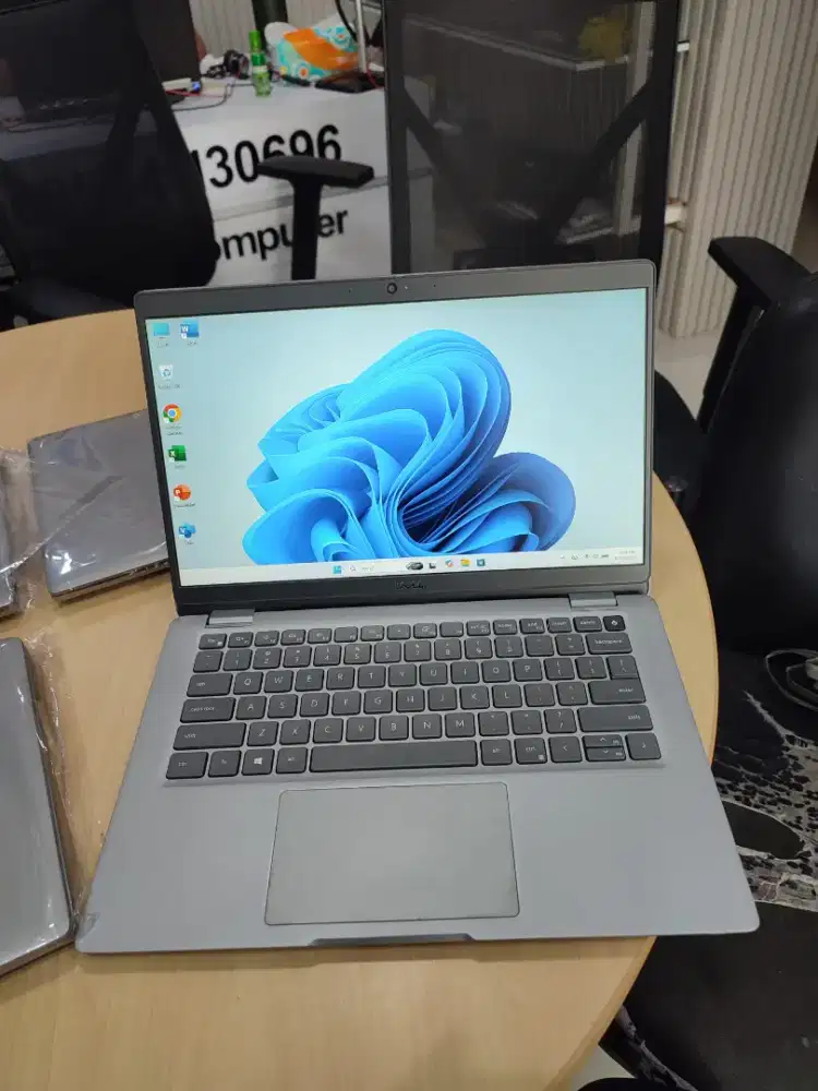 Laptop dell core i5 Gen 11 RAM  8 nvme 256GB