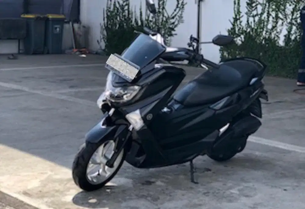 NMAX 150 tahun 2016 ( Warna hitam )