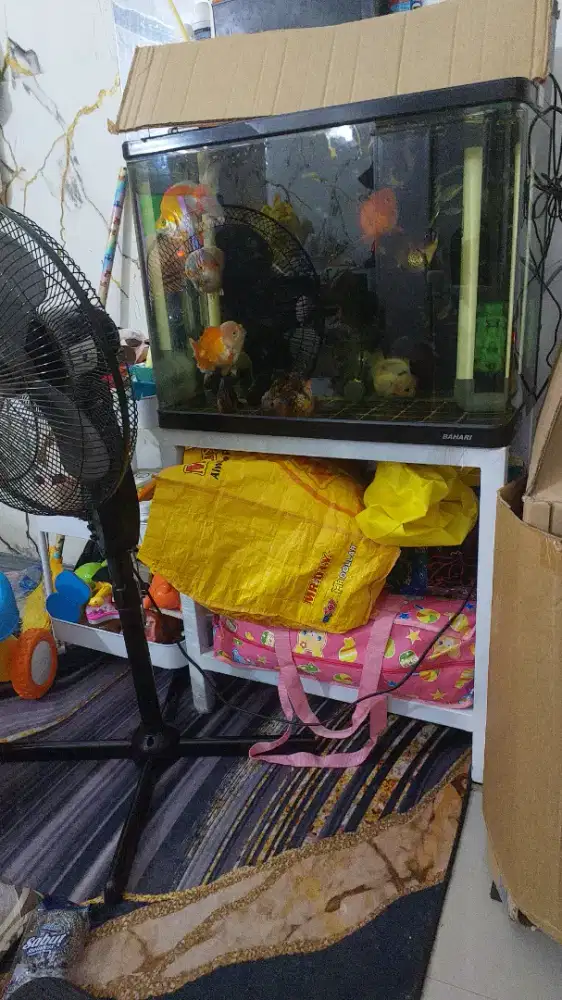 Jual set meja besi ,Aquarium dan filter atas