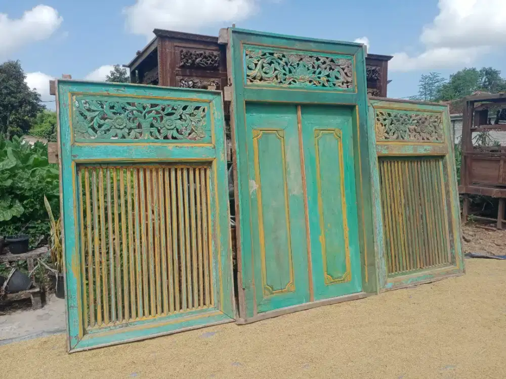 Pintu jendela jeruji