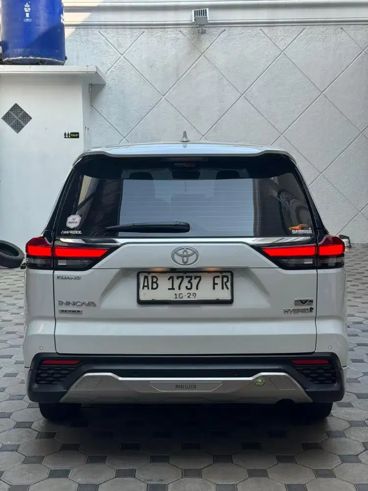[Km 20rb] Innova Zenix 2.0 V HV Modelista 2024