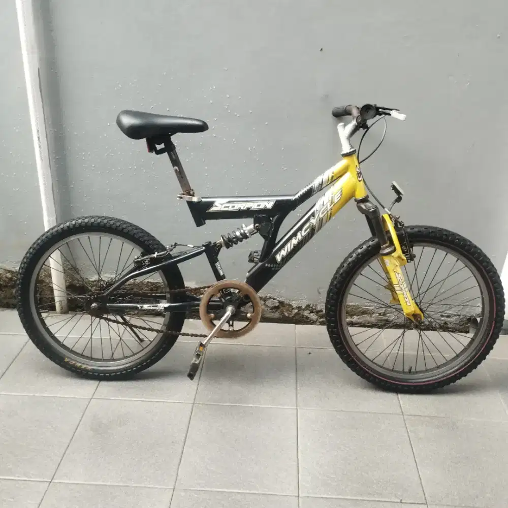 Dijual sepeda wymcycle BMX Scorpion