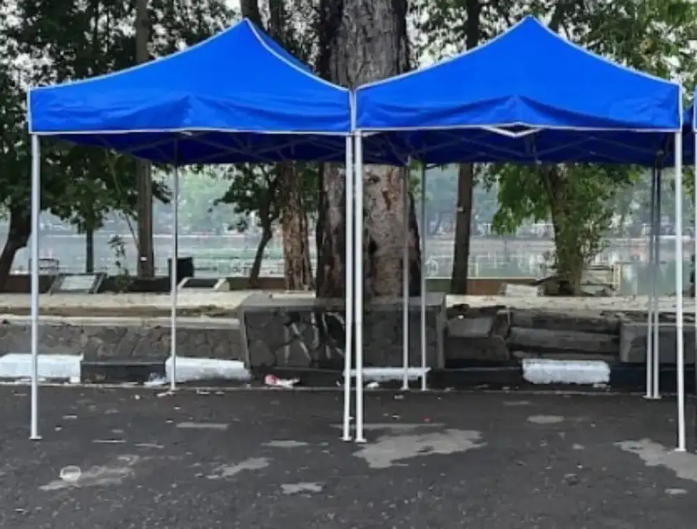 Tenda lipat baru