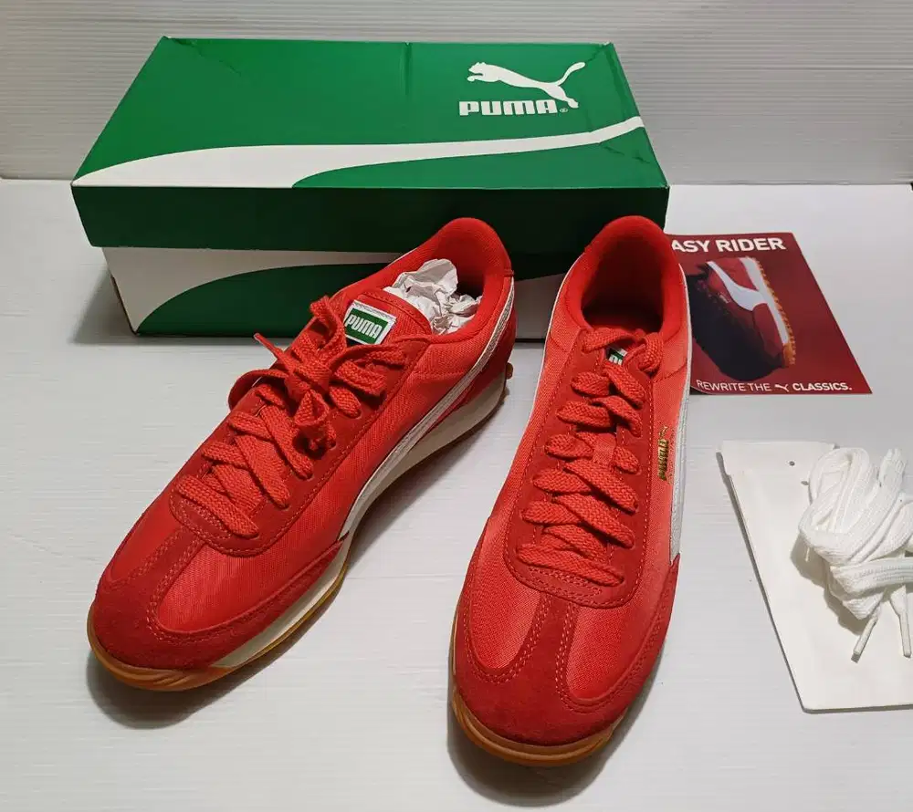 Sepatu Sneaker Puma Easy Rider Vintage (Size 40.5)