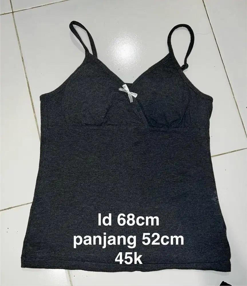 Atasan wanita tanktop abu-abu