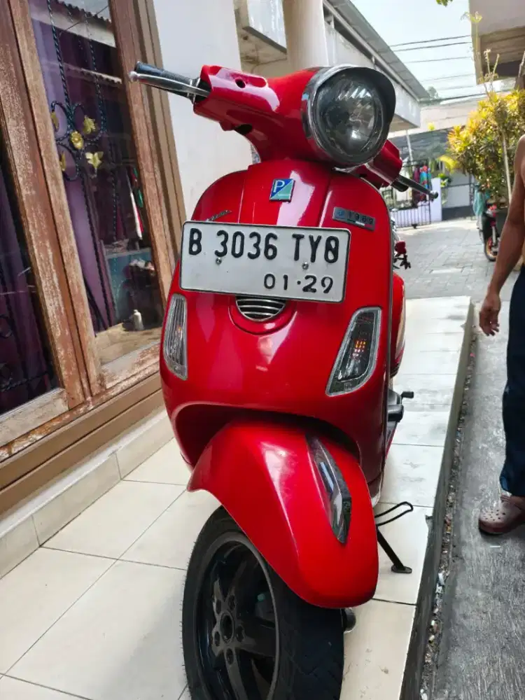 Di jual Vespa LX 150 IE 3V