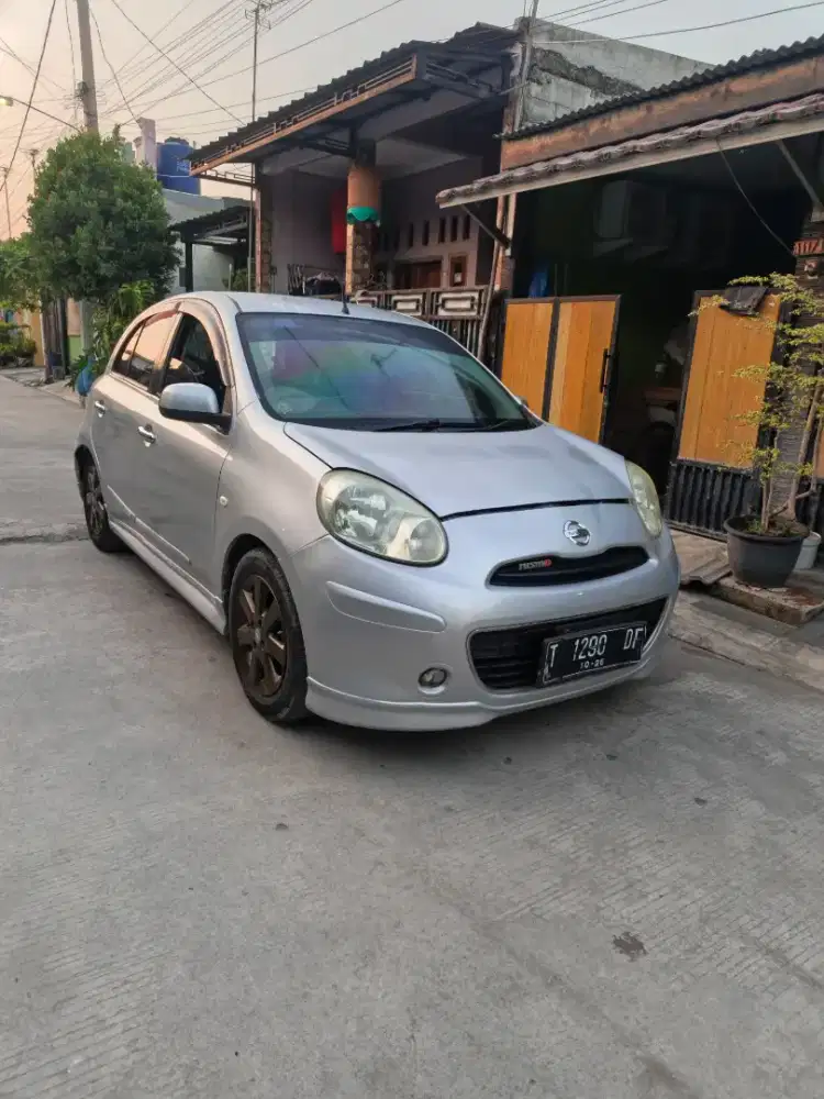 Nissan March XS metik 2011 pajak hidup atas nama sendiri