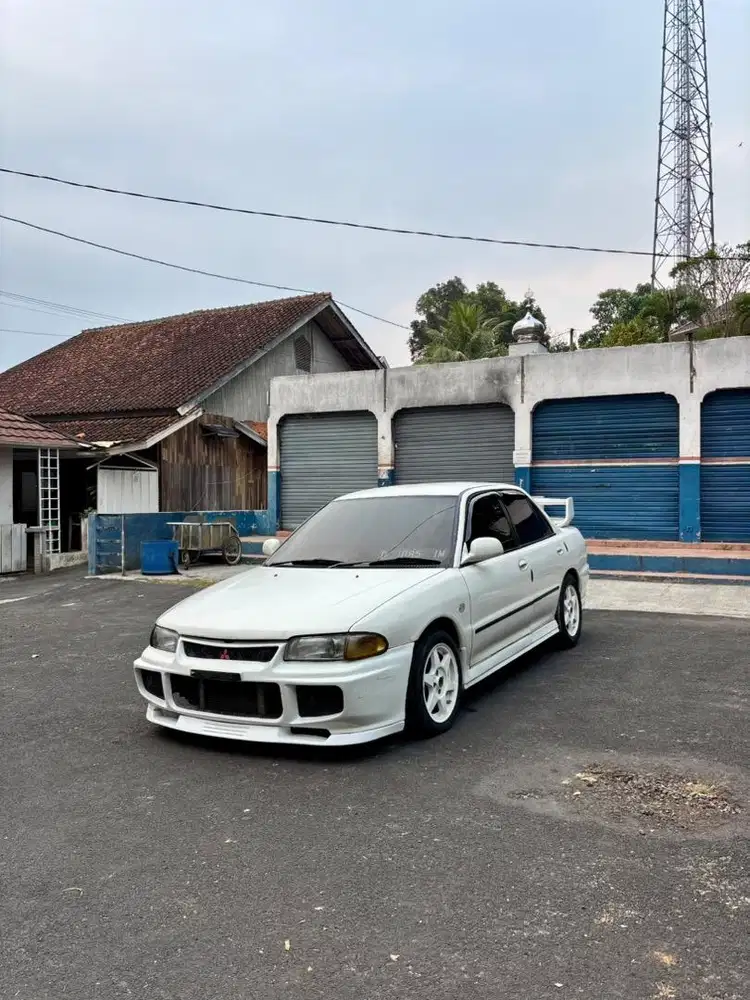 mobil lancer cb 5 evo 3