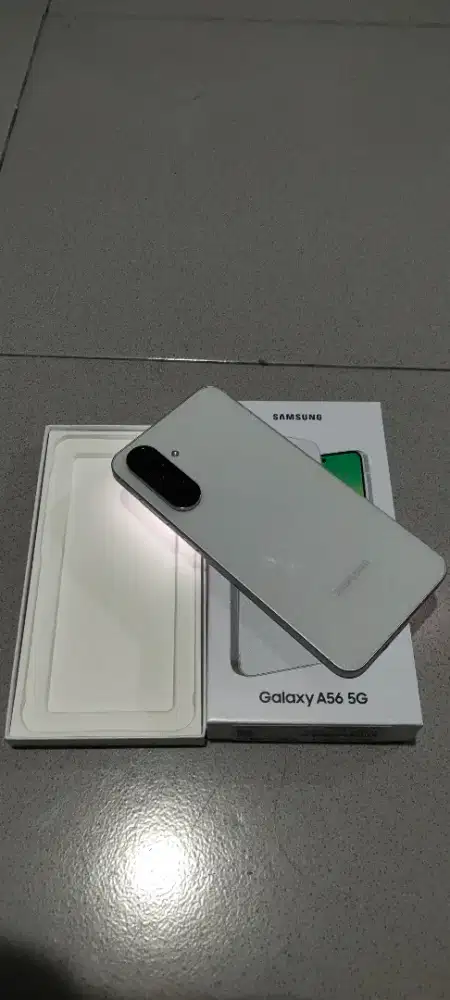 Samsung A 56 5G 8/256 like new garansi sep26