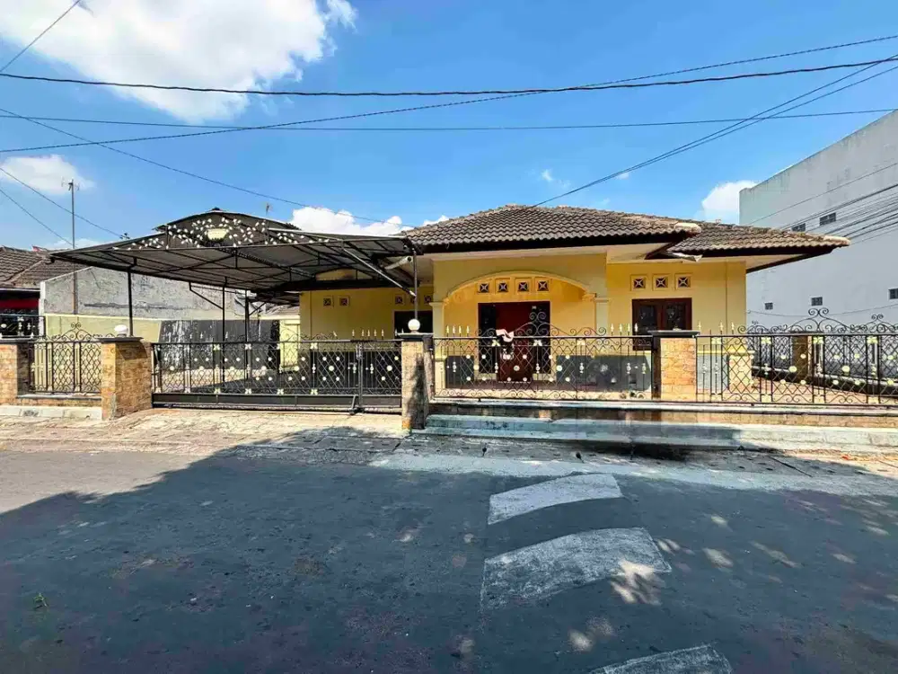 Rumah luas bersih akses mudah area Palagan