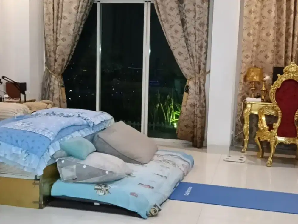 Di jual cepat nego sampai jadi Apt French walk Double penthouse ( 2 penthouse jadi 1)